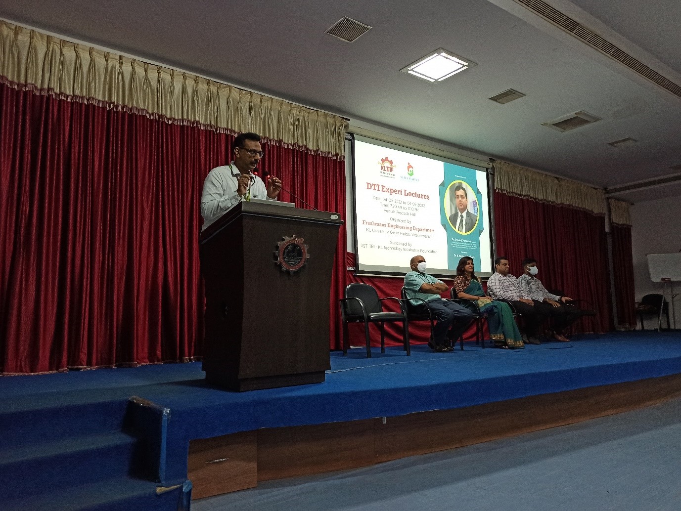 About-Design-Thinking-and-Innovation-Department