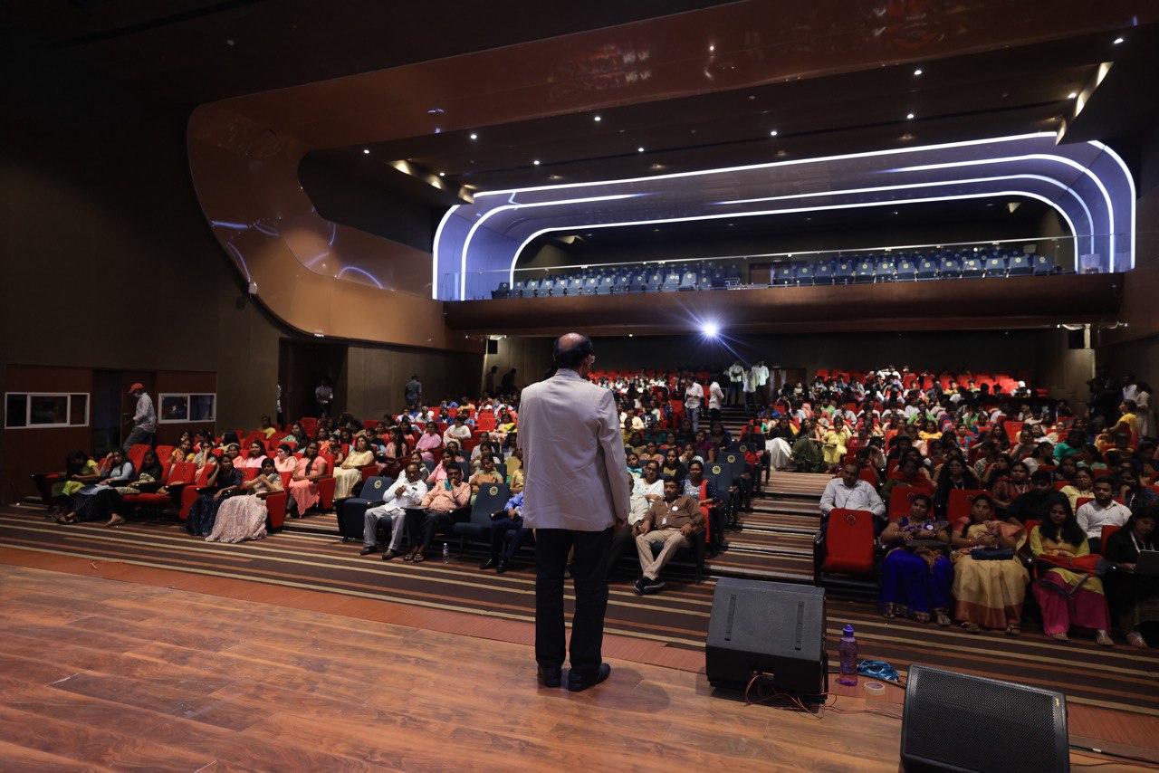 Header Hidden Entrepreneur