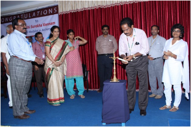 Felicitation to Miss Vennam Jyothi Surekha bronze medalist in 17th Asian games held in South Korea