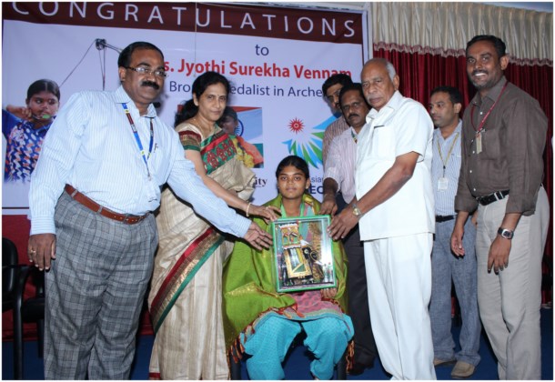 Felicitation to Miss Vennam Jyothi Surekha bronze medalist in 17th Asian games held in South Korea