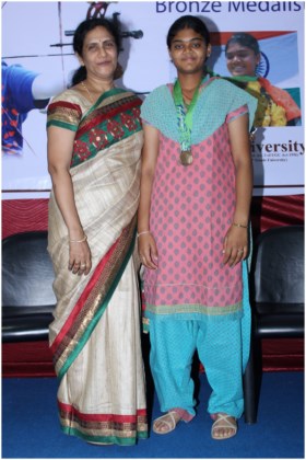 Felicitation to Miss Vennam Jyothi Surekha bronze medalist in 17th Asian games held in South Korea