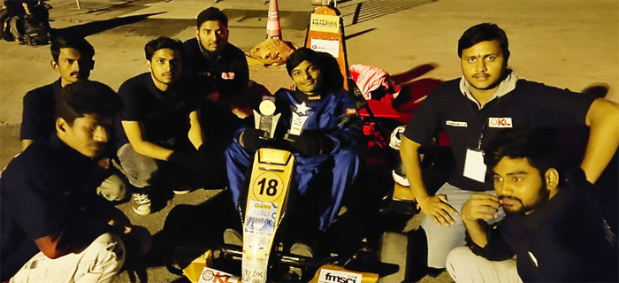 Awards for KL Student Teams- Vanquishers and Sangfroid