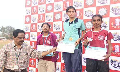 Prize Winners of APSIECAC-2018, V Gayathri & D Meghna